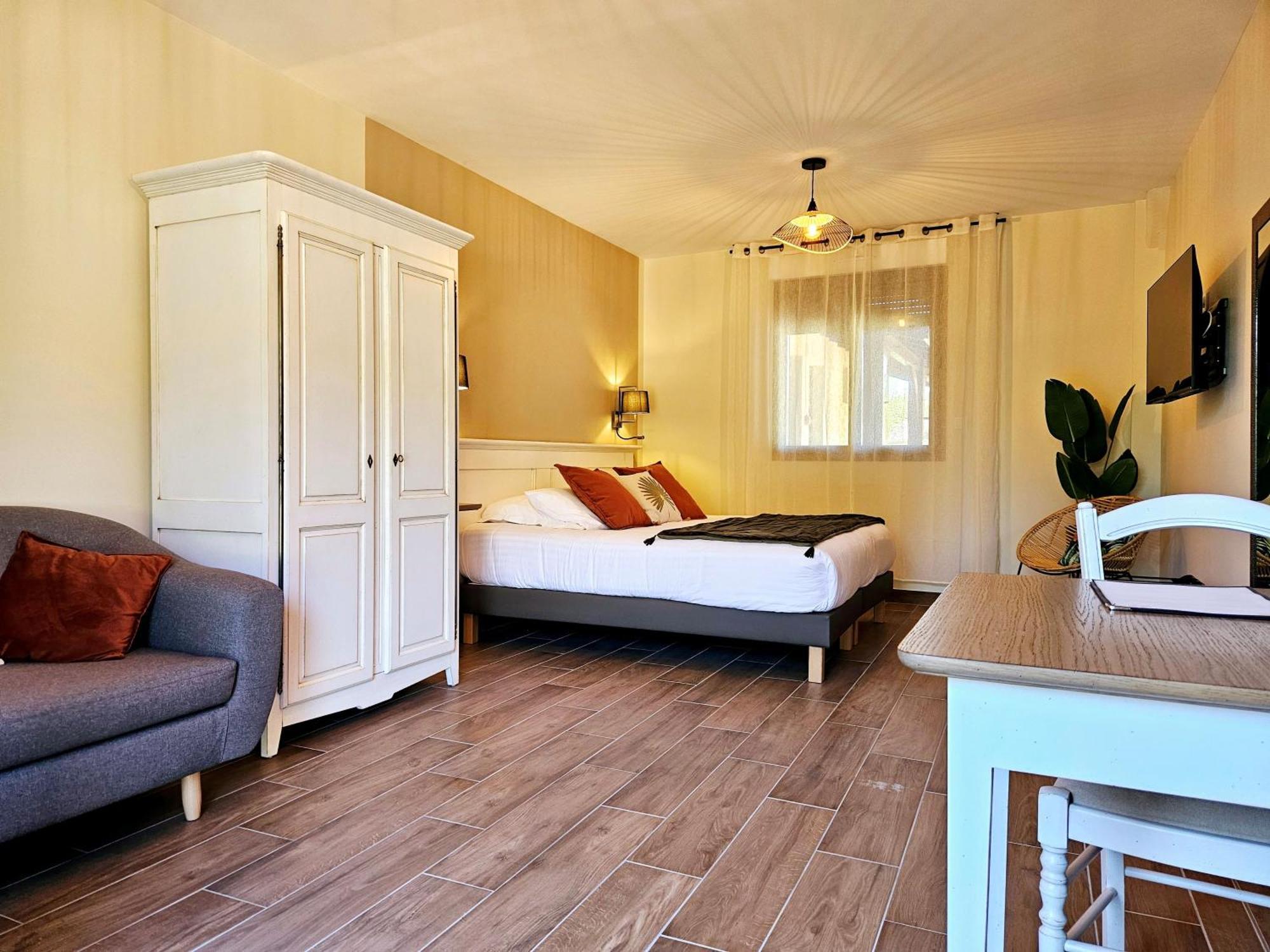 Domaine De La Rhonie Hotel Meyrals Luaran gambar